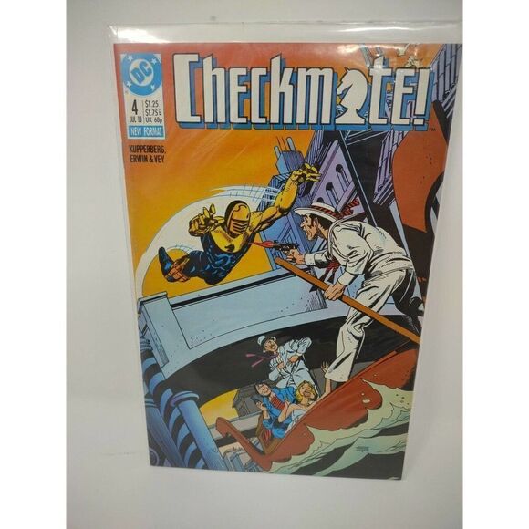 DC Comics Checkmate Comic Lot Issues 4 And 27 July 1988 and May 1990 Vintage - Picture 2 of 5